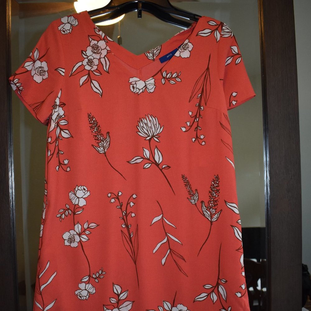 Floral print dress